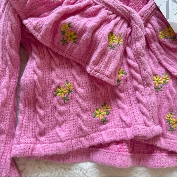Zara Pink Ruffle Collar Cropped Cardigan with Yellow Floral Embroidery - Picture 6 of 8